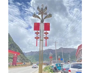 金昌抱箍太阳能路灯生产厂家