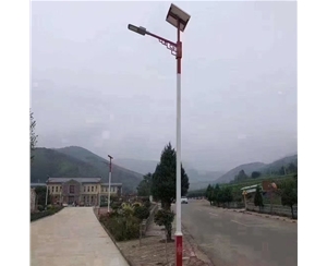 金昌车站太阳能路灯生产厂家
