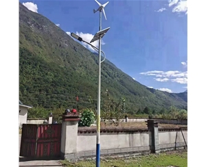 金昌壁挂太阳能路灯生产厂家